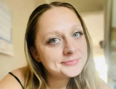 Hannah Wilson Hannah Wilson