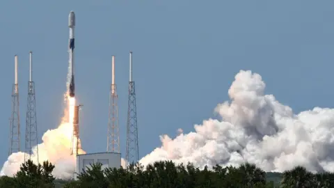 Getty Images A SpaceX Falcon 9 rocket lifts off from pad 40 at the Cape Canaveral Space Force Station carrying the 29th batch of approximately 60 satellites as part of SpaceX's Starlink broadband internet network.