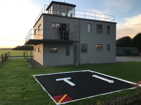 Simon Quilter/100th Bomb Group Memorial Museum Control Tower