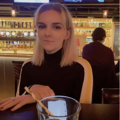 Chloe Sandilands Chloe Sandilands