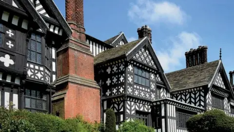 Linda Croose-Smith Bramall Hall