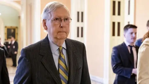 EPA Senate leader Mitch McConnell