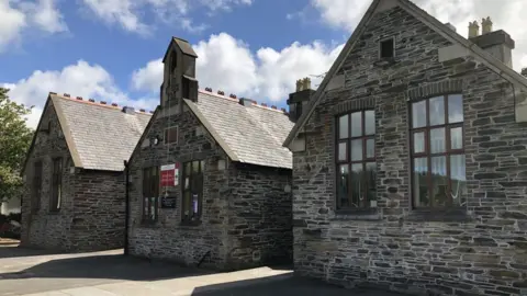 IOM Government Bunscoill Ghaelgagh