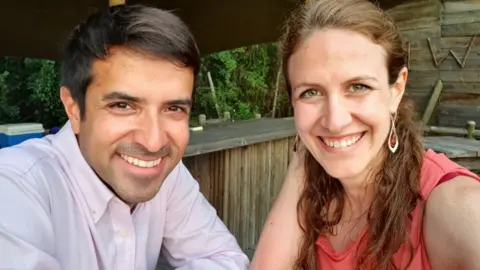 Rebecca Magee David and Rebecca went to different schools but met on a joint expedition