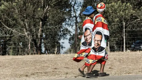AFP Mourners are seen at the home of Mangosuthu Buthelezi at Kwa-Phindangene in Ulundi, South Africa - 15 September 2023