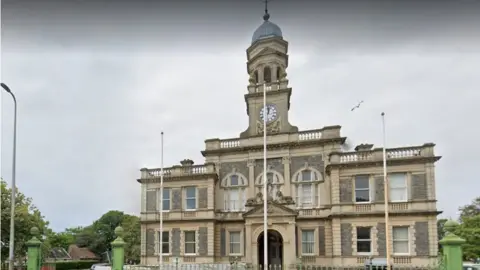 Google Llanelli Town Hall