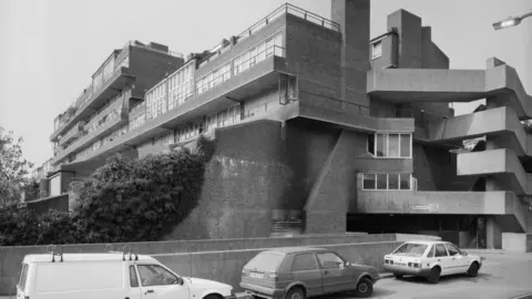 Metropolitan Police/Historic England The block of flats in Seaton Close, Kennington, where Roman Szalajko lived. They have since been knocked down