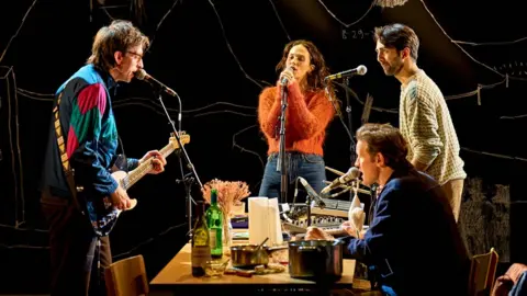 Manuel Harlan An Enemy of the People