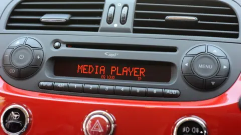 Official Windows Magazine Car radio