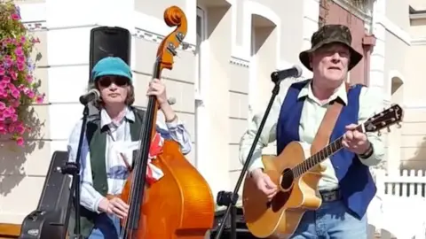 Foolish Things Mia and Arthur Parkes