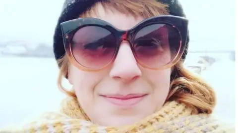 Clair Beckett Clair Beckett