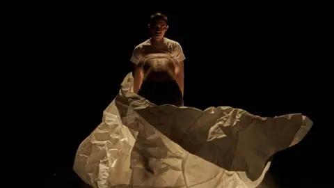 You-Wei Chen Yeu-Kwn's nominated work, Beings