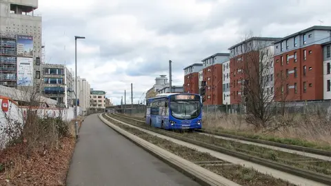 John Sutton/Geograph Whippet bus on southern section of Cambridge busway, 2017