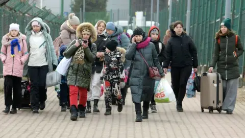 Getty Images Ukrainian refugees