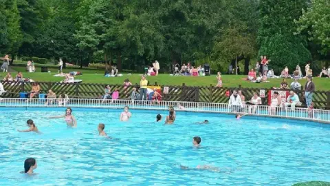 Welsh Lib Dems Pontypridd paddling pool