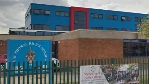 Google Sir Thomas Rich's School