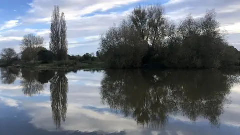 Sophia Tickell WEDNESDAY - Port Meadow