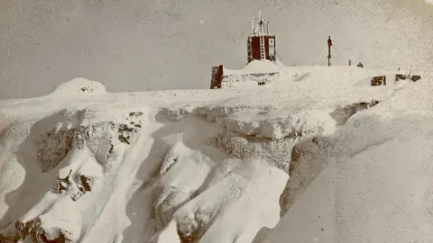 Royal Meteorological Society Collection Observatory