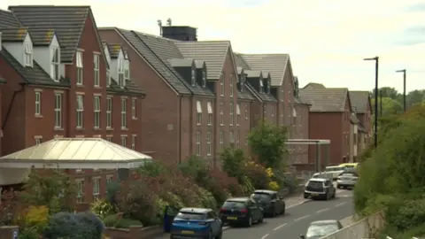 BBC Wood Hill Lodge, Wood Hill House and Wood Hill Grange