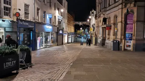 Quiet Nottingham street