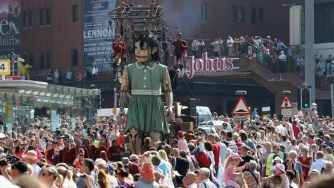 Getty Images The Little Giant Girl