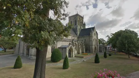 Google Grimsby Minster