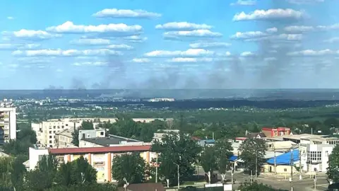 Quentin Sommerville / BBC View of Severodonetsk from Lysychansk