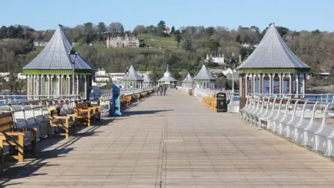 Geograph/Jeff Buck Bangor Pier