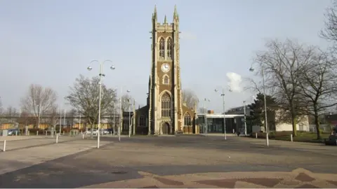 Ian S / Geograph Church Square Scunthorpe