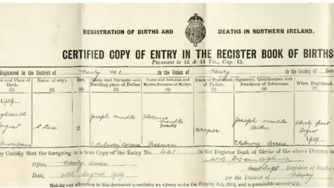 Norwegian Center for Holocaust & Minority Studies Elsie's birth certificate which is held at the Norwegian Center for Holocaust and Minority Studies