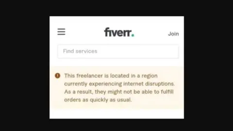 SUPPLIED A screenshot of a message viewed by Fiverr users in Pakistan blocked from accessing the jobs site