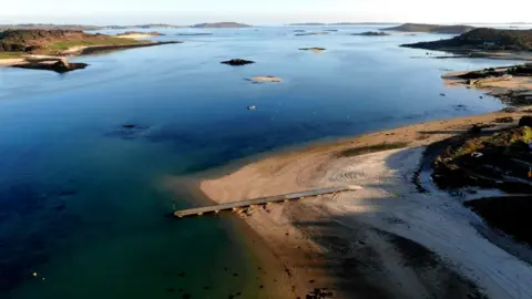 Gareth Tibbs Anneka's Quay