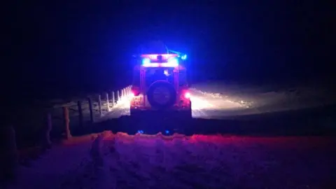 Moffat Mountain Rescue Team Rescue team Land Rover