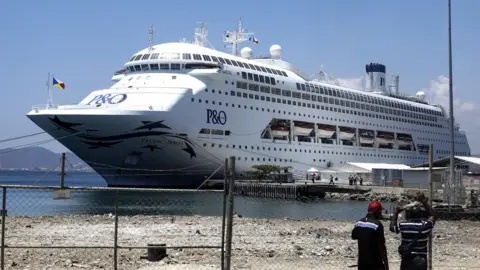 EPA Cruise ship in Port Moresby