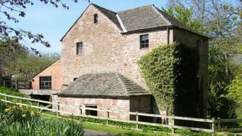 Barry Mill