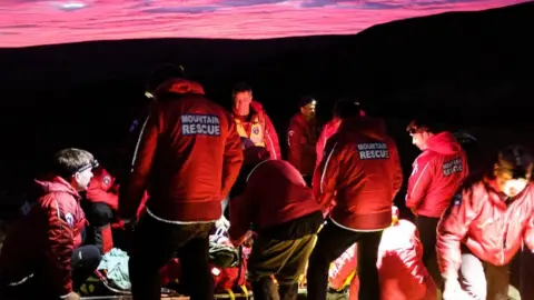 Cleveland Mountain Rescue Team Rescue at Hasty Bank