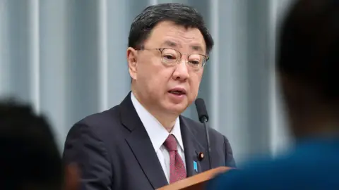 Getty Images Japan's Chief Cabinet Secretary Hirokazu Matsuno