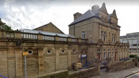 Google Batley Baths and Recreation Centre