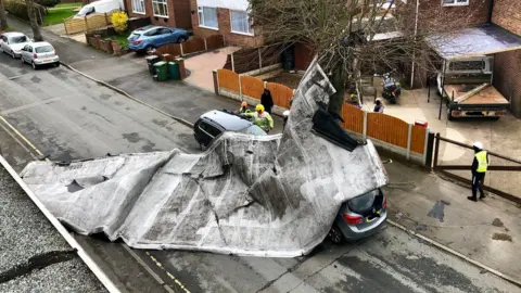 Hereford & Worcester Fire and Rescue Service Pictures from the scene in Beauchamp Avenue