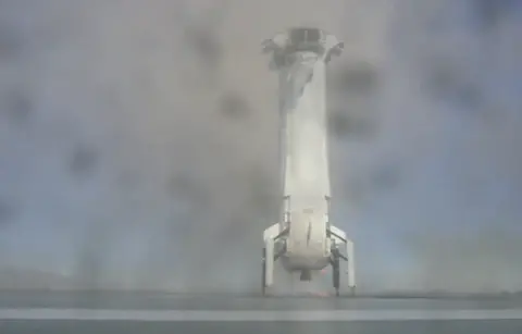 BLUE ORIGIN Landing