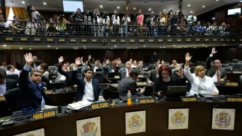 AFP Opposition deputies are pictured during the August 15, 2017 session of the Venezuelan National Assembly in Caracas.