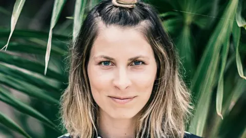 Lydia Laws PR/Stylist - Liana Hillison Vivie-Ann Bakos