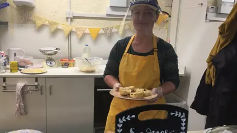 Laura Ball, of the Yellow Bicycle Cake Company