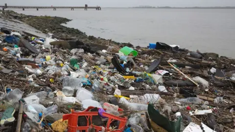 Getty Images Plastic, Thames Estuary