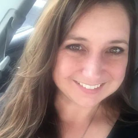 Reuters Selfie picture of Tara Elyse McNulty