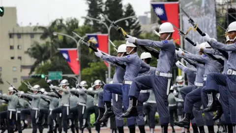 EPA Taiwan Honour guards perform during the rehearsal for the presidential inauguration in Taipei, Taiwan (20 May 2016)