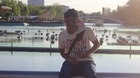 Mujahed Aqlan Mujahed Aqlan in Turkey