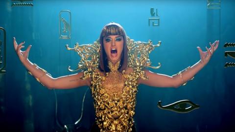 Five ways music changed in the 2010s - BBC News