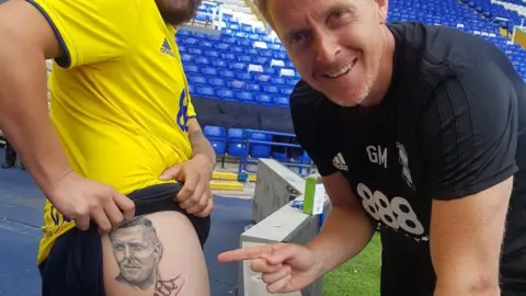 @BCFC Gary Monk with Kevin Tomlinson showing his tattoo