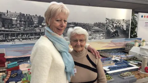 BBC Tricia Wilson with her mother Margaret Seaman